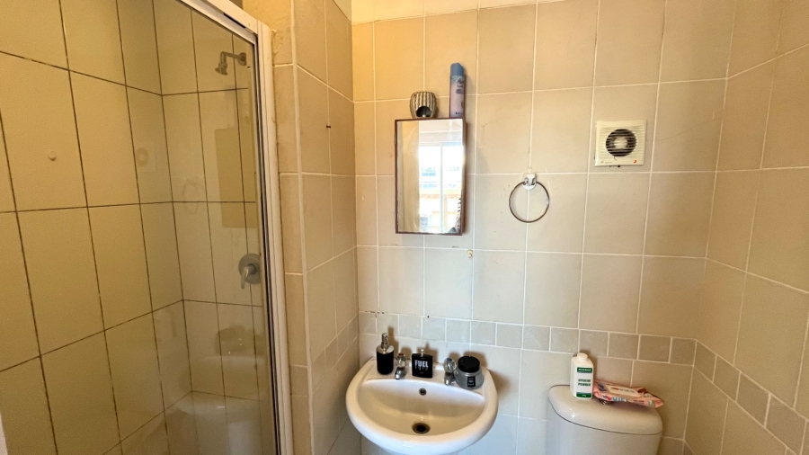 2 Bedroom Property for Sale in Heiderand Western Cape